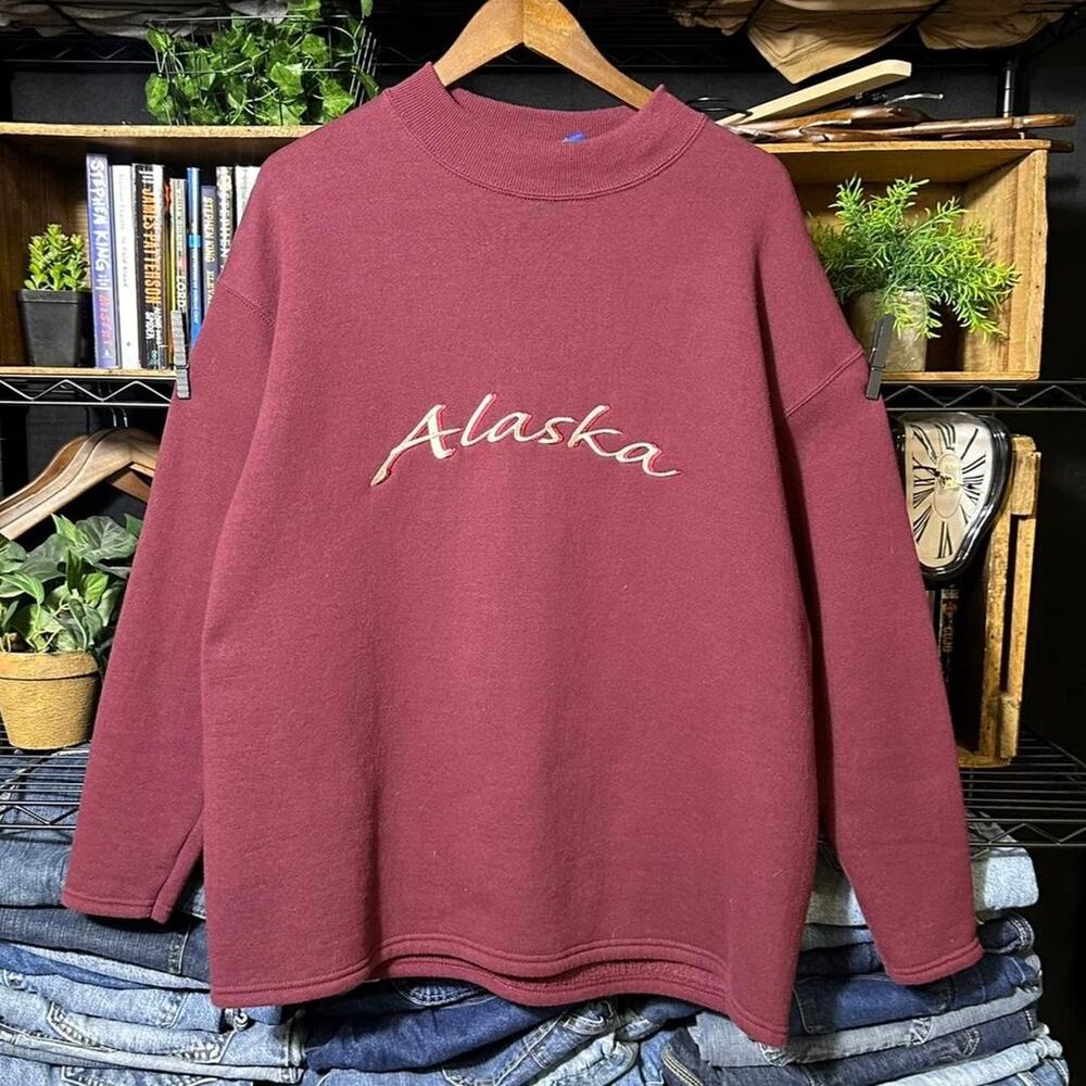 Vintage 90s Alaska Embroidered Crewneck Maroon Red Sweater Sweatshirt Mens Large